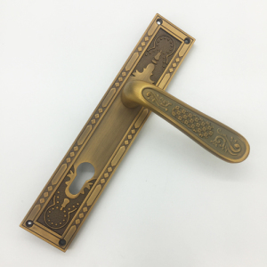 Zinc Alloy Plate Aluminum Handle for Middle East Market (103.31122)